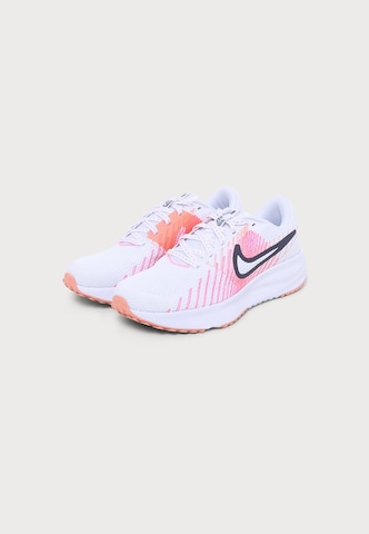 NIKE Buty do biegania 'Run Defy' w kolorze biały