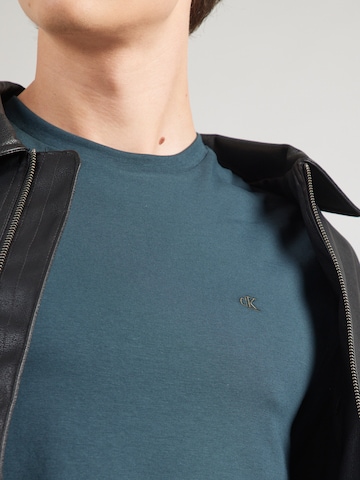 Calvin Klein Μπλουζάκι σε μπλε