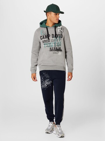 CAMP DAVID Sweatshirt 'Shipyard' in Grau