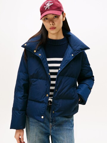 TOMMY HILFIGER Преходно яке в синьо: отпред