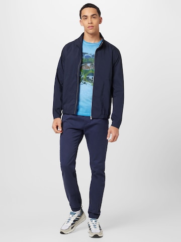 A Fish named Fred Shirt in Blauw