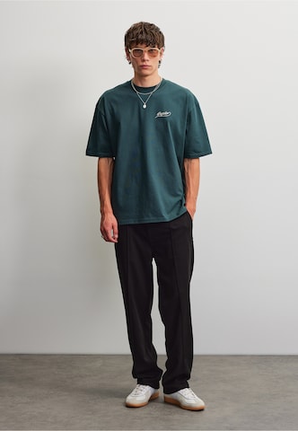 T-Shirt 'Massa' Pegador en vert