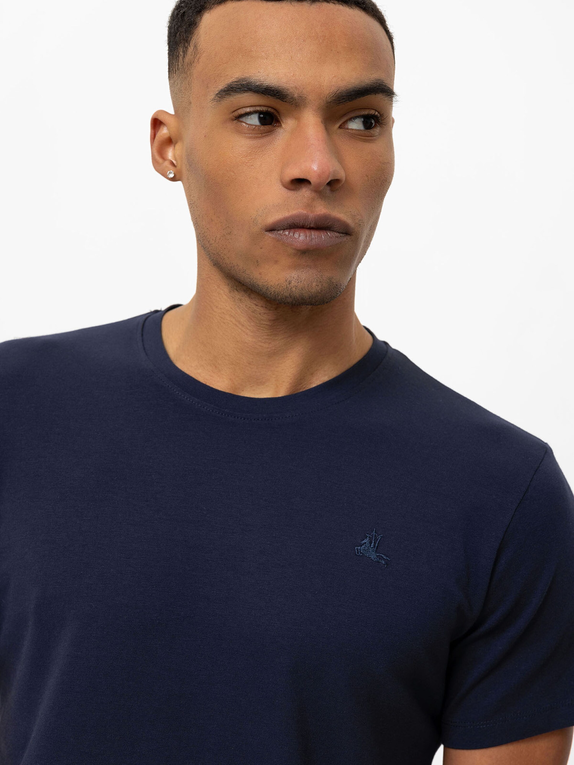 Daniel Hills Bluser & t-shirts i blå