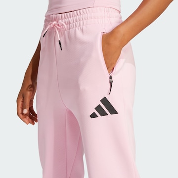 ADIDAS SPORTSWEAR - Tapered Calças de desporto 'Z.N.E.' em rosa