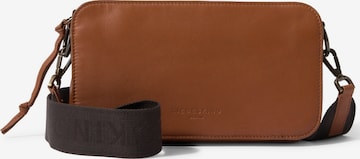Liebeskind Berlin - Bolso de hombro 'Clarice' en marrón: frente