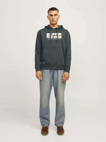 JACK & JONES Sweatshirt in Grey