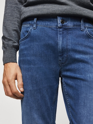 MANGO MAN Regular Jeans 'Patrick' in Blue