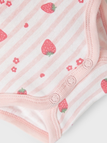 Barboteuse / body NAME IT en rose