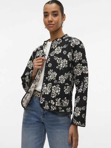 Giacca di mezza stagione di VERO MODA in nero: frontale