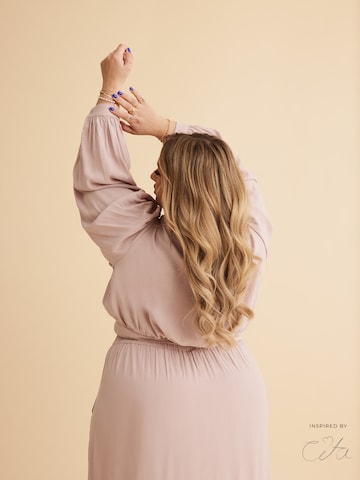 Guido Maria Kretschmer Curvy Blus 'Mai' i beige