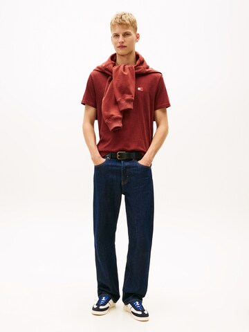 Tricou de la Tommy Jeans pe roșu