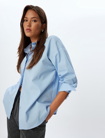Koton Blouse in Blauw