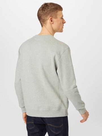 Lee - Ajuste regular Sudadera 'PATCH CREW SWS' en gris