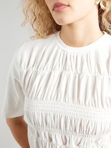 T-shirt 'YASBISLA' YAS en blanc