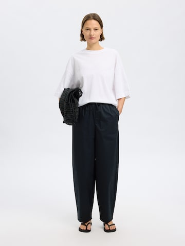 SELECTED FEMME Loosefit Nadrág 'SLFJUMA' - fekete