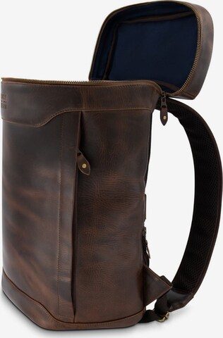 Buckle & Seam Rucksack 'Siwa' in Braun