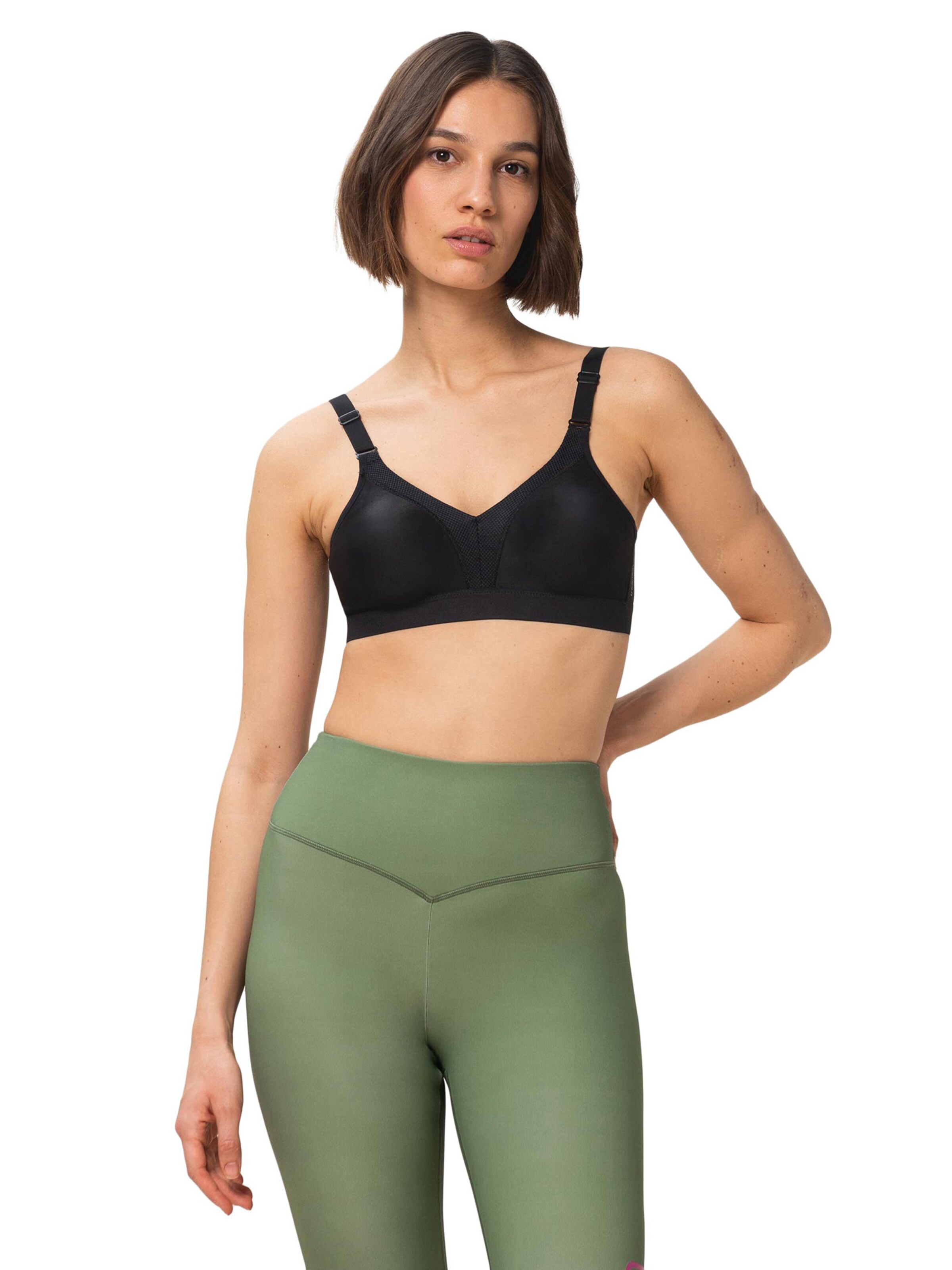 Triumph Triaction Low Support Sports Bra ' Triaction Wellness ' in Black: front