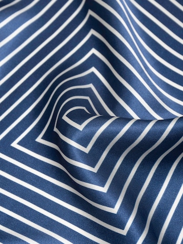 MayTree Wrap 'Seidentuch Zen' in Blue