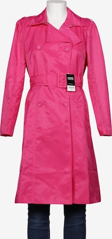 Black Milk Mantel M in Pink: Vorderseite