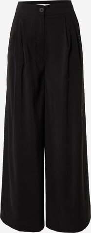 Guido Maria Kretschmer Women Wide leg Veckad byxa 'Cami' i svart: framsida