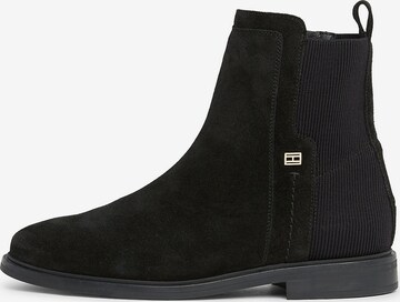 TOMMY HILFIGER Chelsea Boots in Black: front