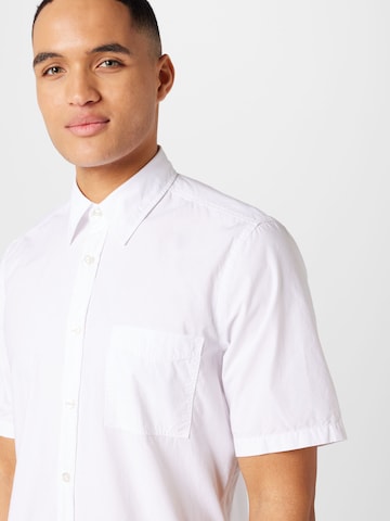 Coupe slim Chemise 'Relegant 6' BOSS en blanc