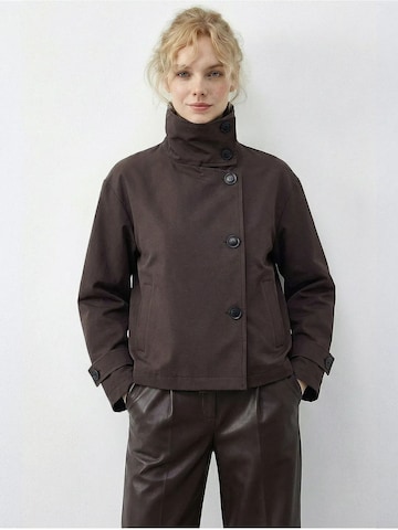 Bianco Lucci Between-seasons coat in Brown: front