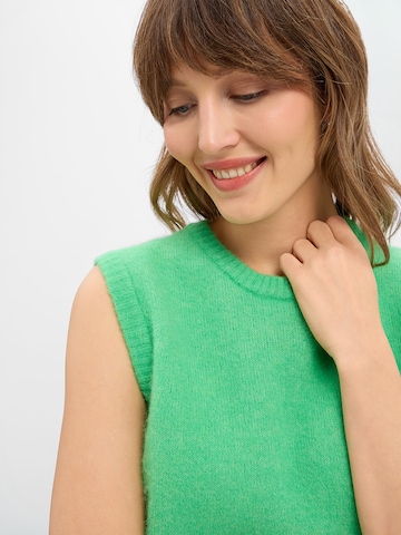 AMERICAN VINTAGE Pullunder 'Vitow' in Grün
