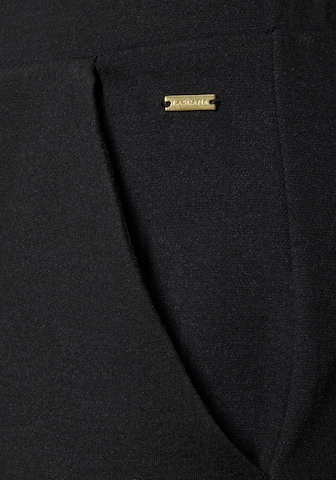 LASCANA Loose fit Pleat-Front Pants in Black