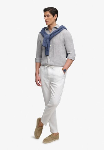 Regular Pantalon 'Premium Essentials' Superdry & Co en blanc