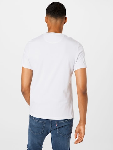 Lyle & Scott Bluser & t-shirts i hvid