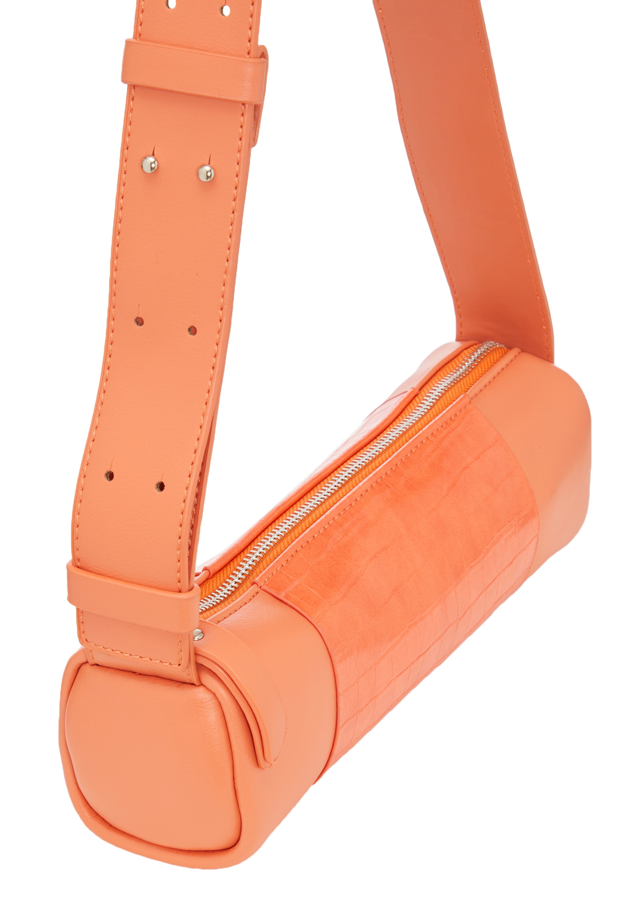 FELIPA - Mala de ombro em laranja