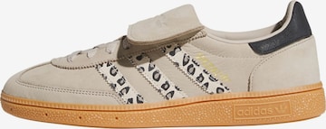 Sneaker bassa di ADIDAS ORIGINALS in beige: frontale