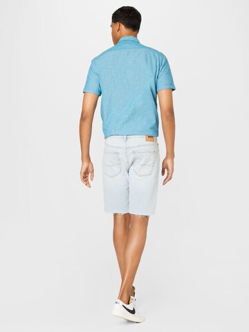 HOLLISTER Regular Shorts in Blau