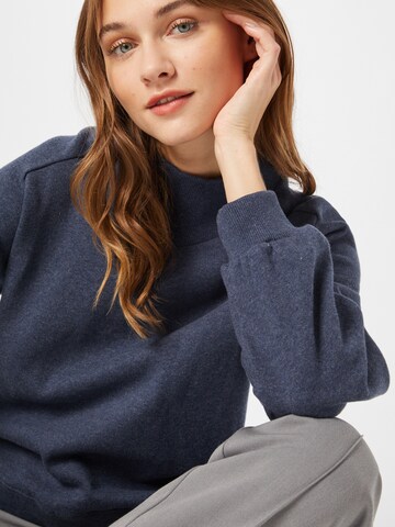 Esmé Studios Sweatshirt 'Augusta' in Blau