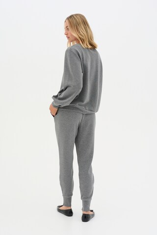 My Essential Wardrobe Sweatshirt in Grey
