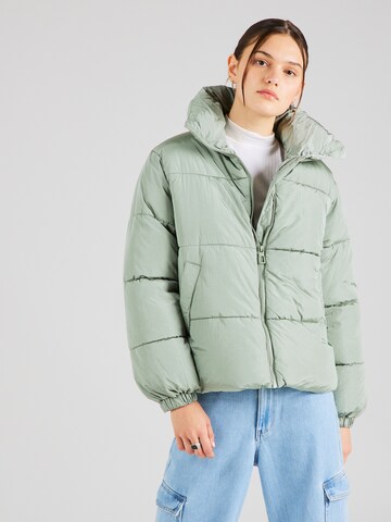 ONLY Winter Jacket 'CALLIE' in Green: front