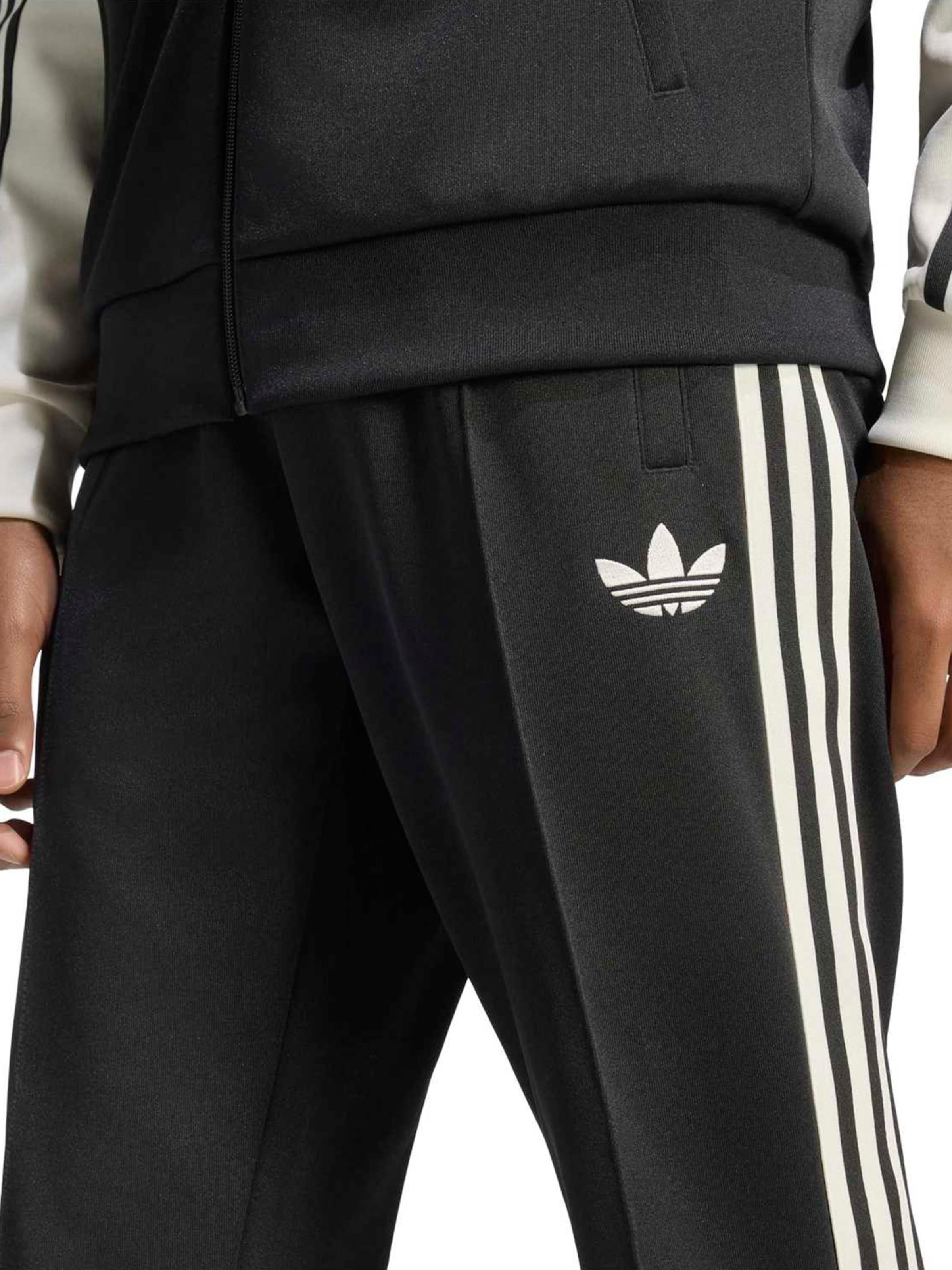ADIDAS PERFORMANCE Конический (Tapered) Спортивные штаны 'JUVE OG2' в Черный