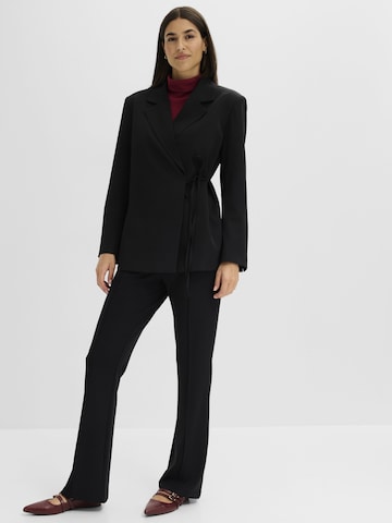 bonprix - Bootcut Pantalón en negro