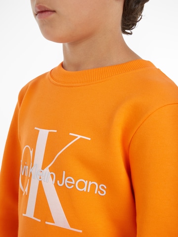 Calvin Klein Jeans Sweatshirt in Orange