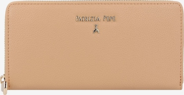 PATRIZIA PEPE Wallet 'Essentials' in Beige: front