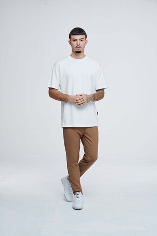 2Y Premium Slimfit Broek in Bruin