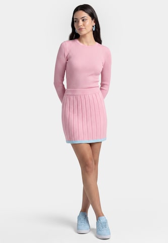MYMO - Falda en rosa