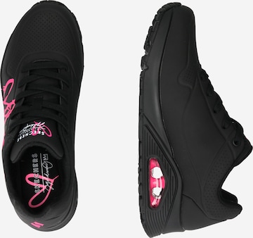 Sneaker low de la SKECHERS pe negru