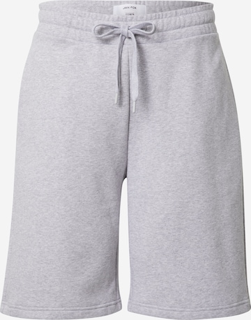 Pantalon 'Tino' DAN FOX APPAREL en gris : devant