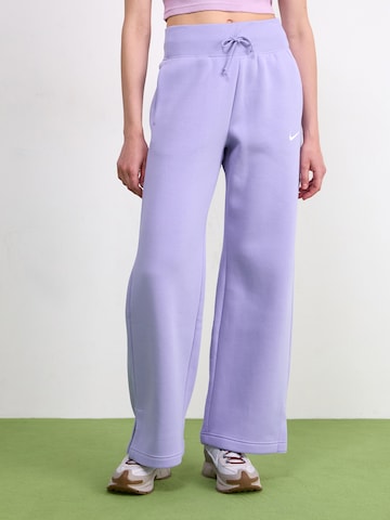 Wide Leg Pantalon de sport 'Phoenix Fleece' NIKE en violet : devant