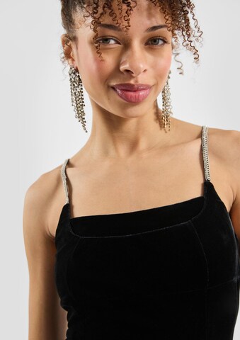 Robe de soirée QS en noir