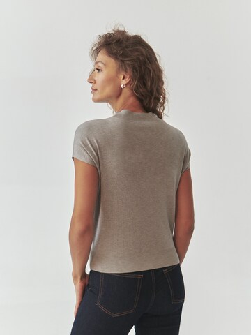 Pull-over 'MOLLY' TATUUM en gris