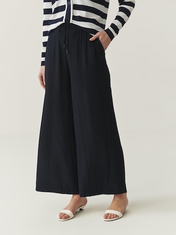 TATUUM Flared Broek in Blauw: voorkant