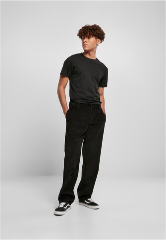 regular Pantaloni di Urban Classics in nero